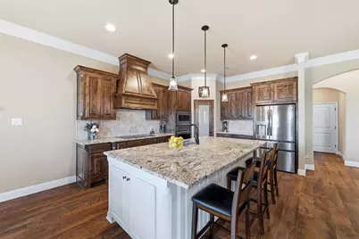 121 Bluff Ridge Court, Paradise, TX 76073 - Photo 7