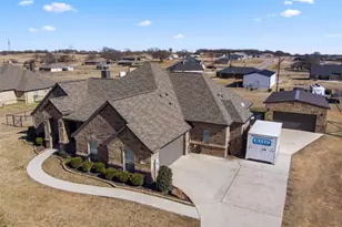 121 Bluff Ridge Ct, Paradise, TX 76073 - Photo 29