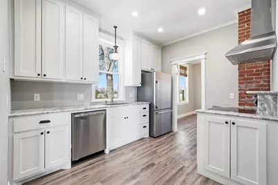 3801 S 4th Street, Waco, TX 76706 - Photo 9