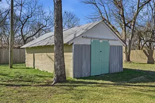3801 S 4th St, Waco, TX 76706 - Photo 23