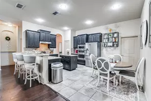 1501 Bricknell Dr, Glenn Heights, TX 75154 - Photo 3