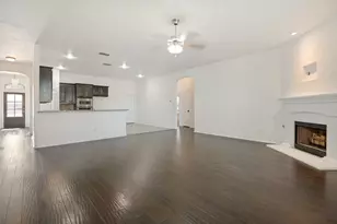 1501 Bricknell Dr, Glenn Heights, TX 75154 - Photo 5
