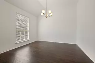 1501 Bricknell Dr, Glenn Heights, TX 75154 - Photo 3