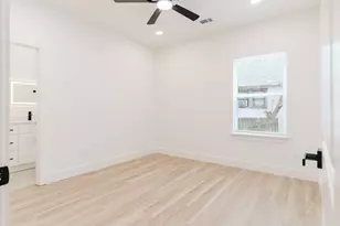 1007 Strickland, Dallas, TX 75216 - Photo 17