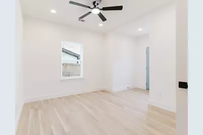1007 Strickland, Dallas, TX 75216 - Photo 15