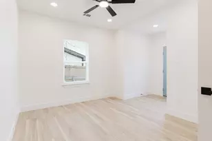 1007 Strickland, Dallas, TX 75216 - Photo 15