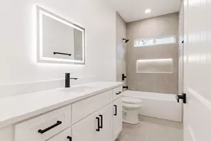 1007 Strickland, Dallas, TX 75216 - Photo 3