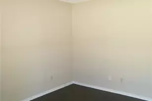 8005 Rothington Rd, Dallas, TX 75227 - Photo 13