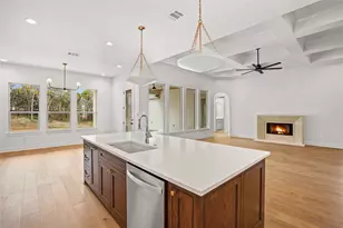 3001 Southern Rise Ct, Granbury, TX 76049 - Photo 11