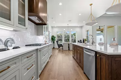 3001 Southern Rise Court, Granbury, TX 76049 - Photo 19