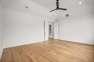 3001 Southern Rise Ct, Granbury, TX 76049 - Photo 17