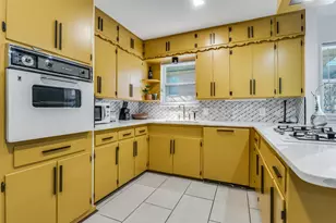 2855 S 9th St, Dallas, TX 75211 - Photo 11