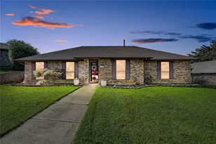 1716 Rosemeade Cir, Carrollton, TX 75007 - Photo 3