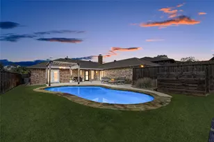 1716 Rosemeade Cir, Carrollton, TX 75007 - Photo 1