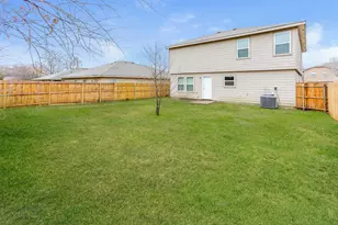 3010 Dusty Oak Dr, Dallas, TX 75227 - Photo 15