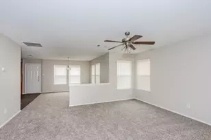 3010 Dusty Oak Dr, Dallas, TX 75227 - Photo 5