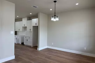 1061 Salvation Dr, Weatherford, TX 76088 - Photo 9