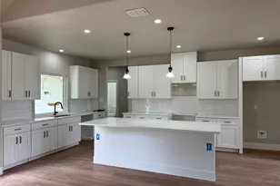 1061 Salvation Dr, Weatherford, TX 76088 - Photo 5