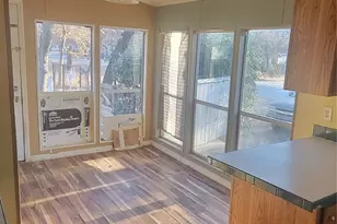 4987 Blue Water Cir, Granbury, TX 76049 - Photo 11