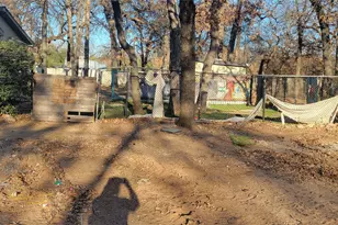 4987 Blue Water Cir, Granbury, TX 76049 - Photo 3