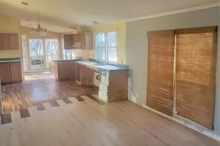 4987 Blue Water Cir, Granbury, TX 76049 - Photo 5