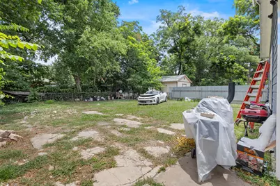 5643 Churchill Avenue, Dallas, TX 75227 - Photo 19