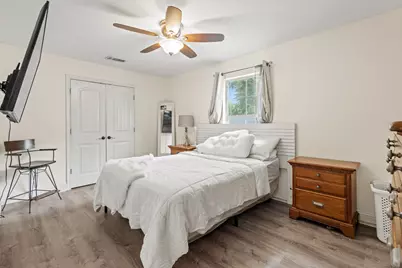 5643 Churchill Avenue, Dallas, TX 75227 - Photo 3