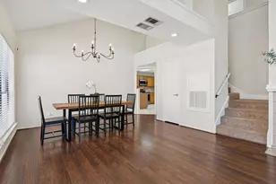 2904 Hunters Point Ln, Carrollton, TX 75007 - Photo 5