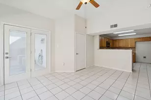 2904 Hunters Point Ln, Carrollton, TX 75007 - Photo 11