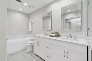 2904 Hunters Point Ln, Carrollton, TX 75007 - Photo 17