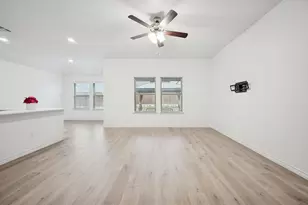 907 Marigold St, Princeton, TX 75407 - Photo 9