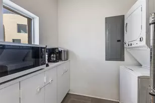 308 Blackland Ct, Dallas, TX 75243 - Photo 11