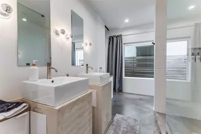 308 Blackland Court, Dallas, TX 75243 - Photo 17