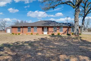 290 Farm Rd 197, Arthur City, TX 75411 - Photo 31