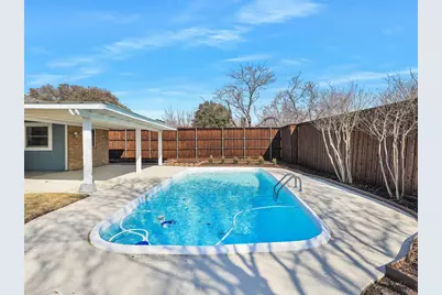 2130 Southmoor Drive, Carrollton, TX 75006 - Photo 27