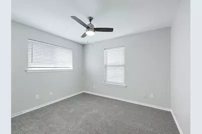 2130 Southmoor Drive, Carrollton, TX 75006 - Photo 19