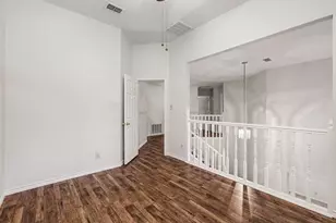 2829 Panorama Dr, Carrollton, TX 75007 - Photo 21