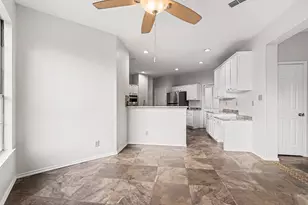 2829 Panorama Dr, Carrollton, TX 75007 - Photo 15