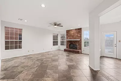 2829 Panorama Drive, Carrollton, TX 75007 - Photo 7