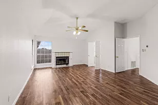 2829 Panorama Dr, Carrollton, TX 75007 - Photo 23