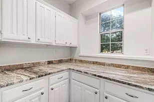 2829 Panorama Dr, Carrollton, TX 75007 - Photo 11