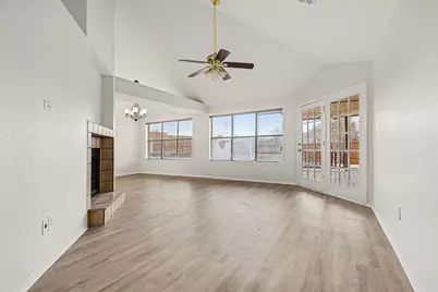 1622 Autumn Breeze Lane, Lewisville, TX 75077 - Photo 5