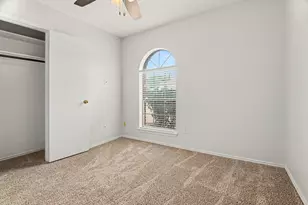 1622 Autumn Breeze Ln, Lewisville, TX 75077 - Photo 23