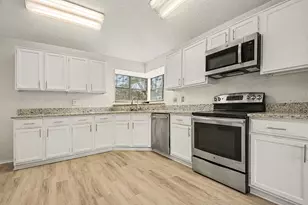 1622 Autumn Breeze Ln, Lewisville, TX 75077 - Photo 13