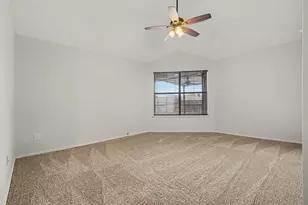 1622 Autumn Breeze Ln, Lewisville, TX 75077 - Photo 17