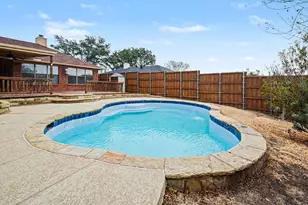 1622 Autumn Breeze Ln, Lewisville, TX 75077 - Photo 5