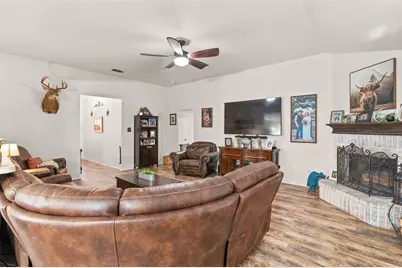 250 Wellington Trail, Weatherford, TX 76085 - Photo 5