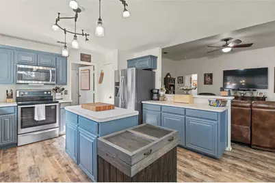 250 Wellington Trail, Weatherford, TX 76085 - Photo 7