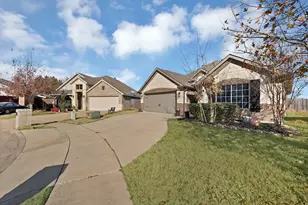 10329 Kingspoint Blvd, Fort Worth, TX 76140 - Photo 7