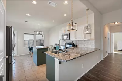 10329 Kingspoint Boulevard, Fort Worth, TX 76140 - Photo 3